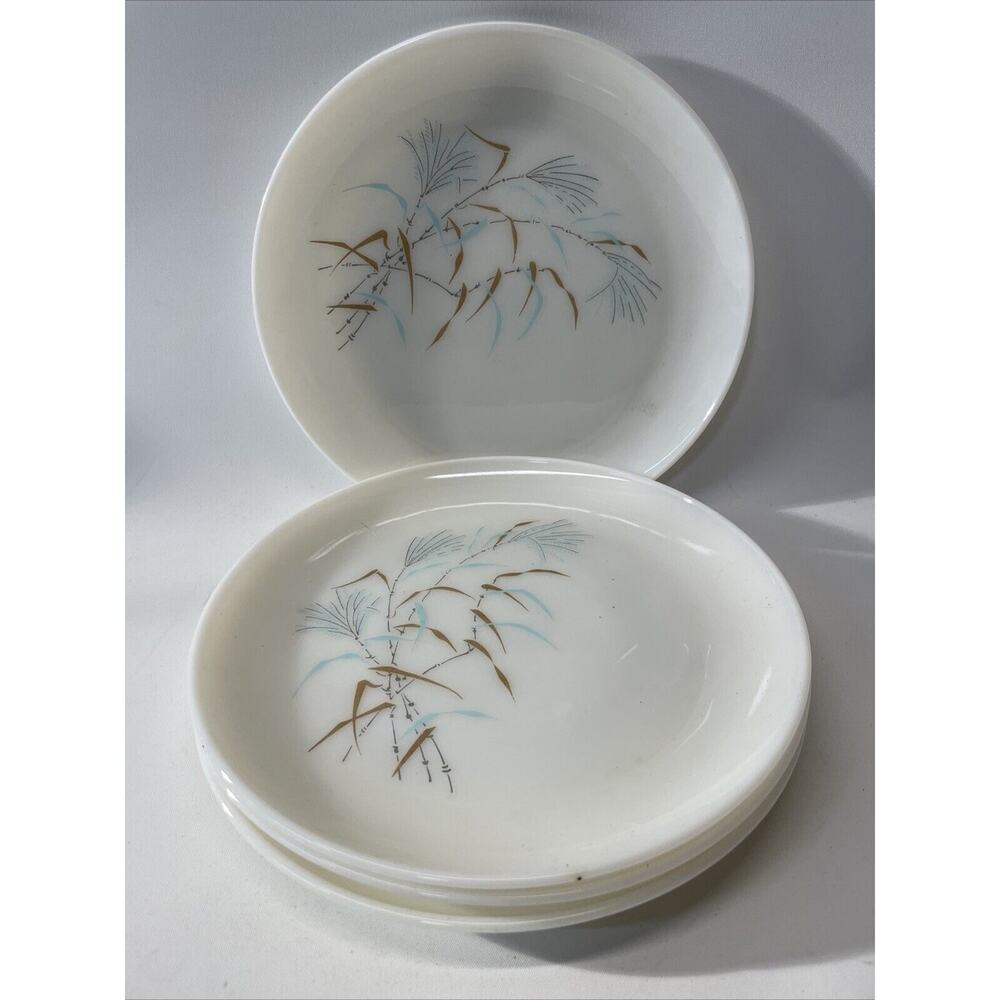 4 - Pyrex Family Flair Seagrass Salad Plates Chinese Grass Sea Isle RARE